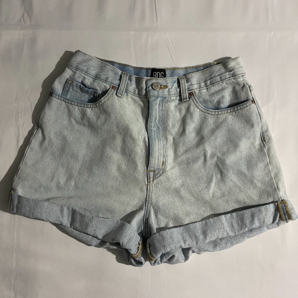BDG Urban Outfitters High Waisted Light Wash Mom Jean Shorts